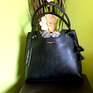 ❌SOLD❌🆕KARL LAGERFELD PARIS PURSE